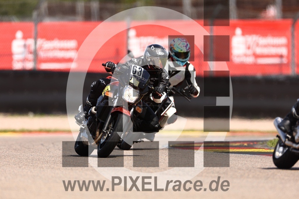 0064-20240822_02995 | Schöne Erinnerungen an spannende Momente - das festzuhalten ist unser Job. PIXELrace.de ist seit 2003 auf den Rennstrecken Europas unterwegs um die Action draußen beim Fahren und die wunderbare Stimmung imm Fahrerlager für euch einzufangen.