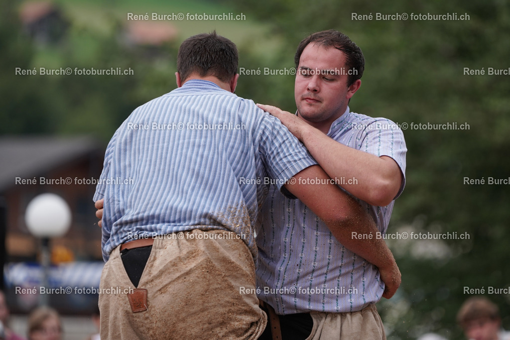 DSC00659-2 | René Burch leidenschaftlicher Fotograf aus Kerns in Obwalden.  Hier finden sie Sport, Landschaft und Natur Fotografie.
 - Realisiert mit Pictrs.com