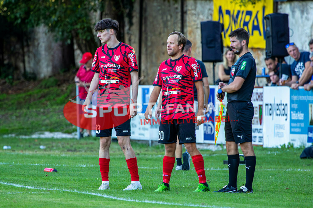 Kärntner Liga | Kärntner Liga ATUS Ferlach - ASKÖ Köttmannsdorf am 02.09.2023 in Ferlach
(Sportplatz), Austria, (Photo by Ernst Krawagner sport-fan.at) - Realisiert mit Pictrs.com
