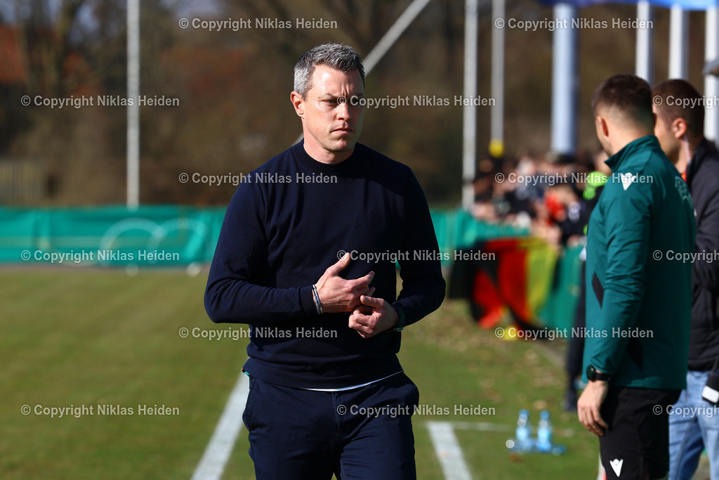 NH_DeutschlandU19_FinnlandU19_UEFAQualifikationsturnier_22032025 | Hanno Balitsch (Trainer, Deutschland U19)Fußball I Junioren I UEFA-U19-Europameisterschaft I Saison 2024-2025 I Qualifikationsturnier I Deustchland U19 - Finnland U19 I 22.03.2025 I GWG-Stadion Flutmulde