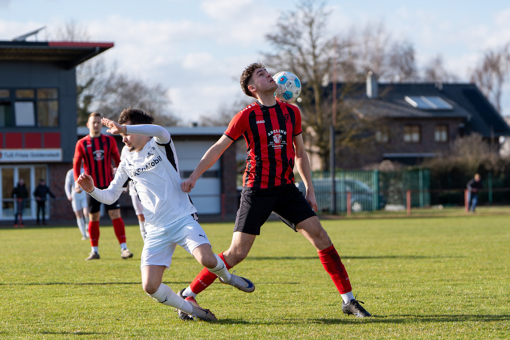 Fußball I Herren I Saison 2025-2026 I Bezirksliga Weser-Ems 4 I 21. Spieltag I TuS Frisia Goldenstedt - Vfl Oythe I 3743 | jns.sportfotos - Realisiert mit Pictrs.com