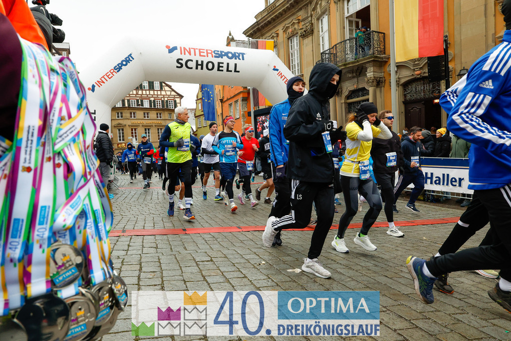 VR Bank Hauptlauf 10km | 40. Optima 3koenigslauf 2026 - Realisiert mit Pictrs.com