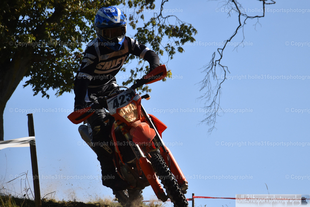 DSC_0118 | Sportfotografie , Motorsport, Motoross, Reitsport, Mointainbike, Enduro,
Landschaft , Outdoor, Eventfotografie, Landschaft, Bilder online bestellen - Realisiert mit Pictrs.com