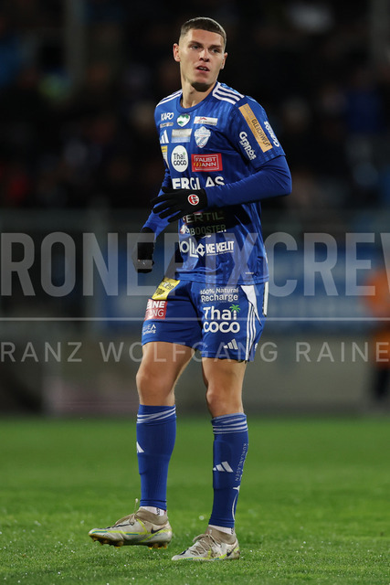 TSV Egger Glas Hartberg vs SV Oberbank Ried – Austrian Bundesliga Match | The image shows Elias Havel (Hartberg), at the Bundesliga match TSV Hartberg vs SV Ried at Profertil Arena Hartberg. 22.11.2025