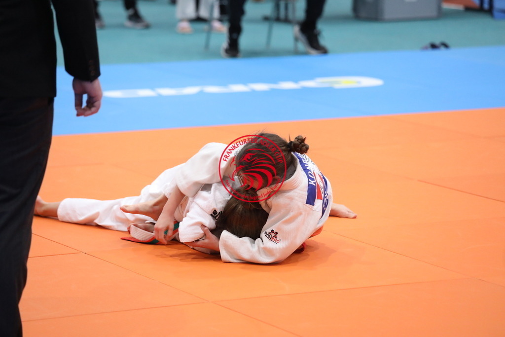 1J7A2284 | Fotos vom Adler Cup - Pictures from Adler Cup

Hier findet Ihr alle Eindrücke und großen Momente der Adler Cup Wochenenden. Here you will find all impressions and great moments of the Adler Cup weekends. - Realisiert mit Pictrs.com