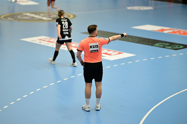 Handball I Frauen I Saison 2025-2026 I 2. HBF I 11. Spieltag I HL Buchholz 08-Rosengarten - HC Leipzig I 79023 | Der Sportfotograf. - Realisiert mit Pictrs.com