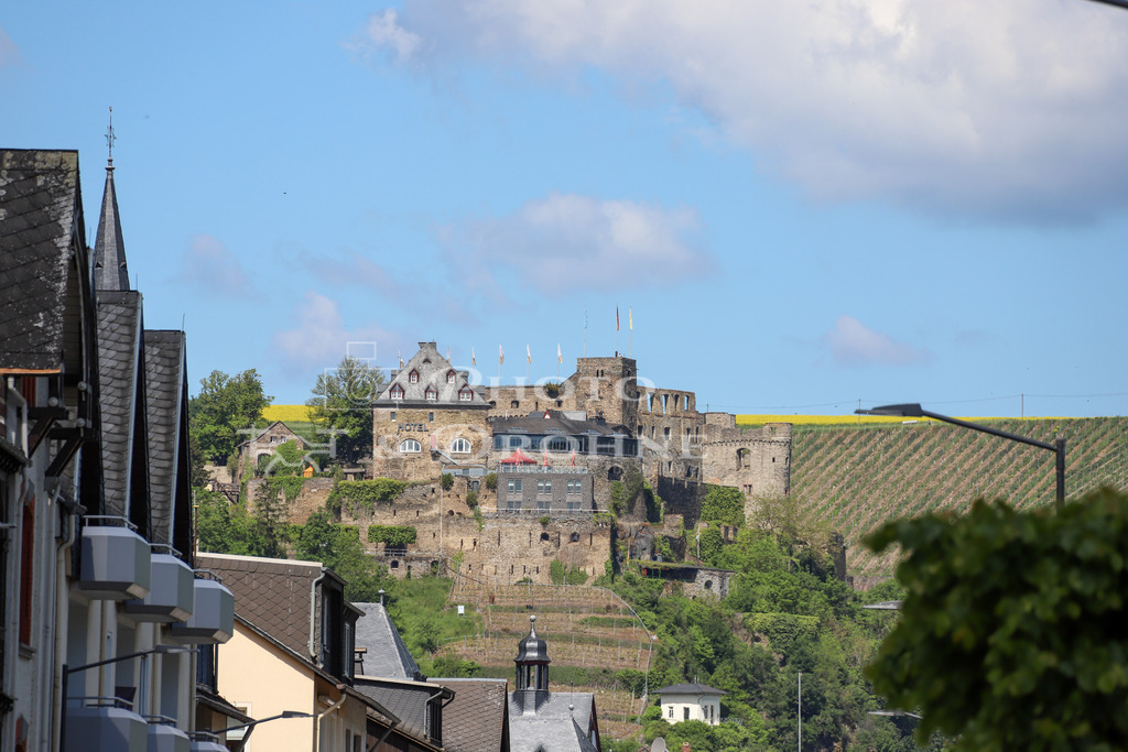 Sankt Goar-8973 | Die Burg Rheinfels in Sankt Goar ist die größte Anlage zwischen Bingen und Koblenz. Die Burg kann besichtigt werden. Es gibt auch ein Heimatmuseum. - Realisiert mit Pictrs.com