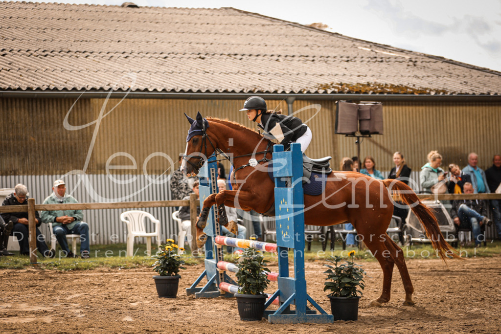 05.SaSpE00071 | Leoni Ertmer Photography - Realisiert mit Pictrs.com