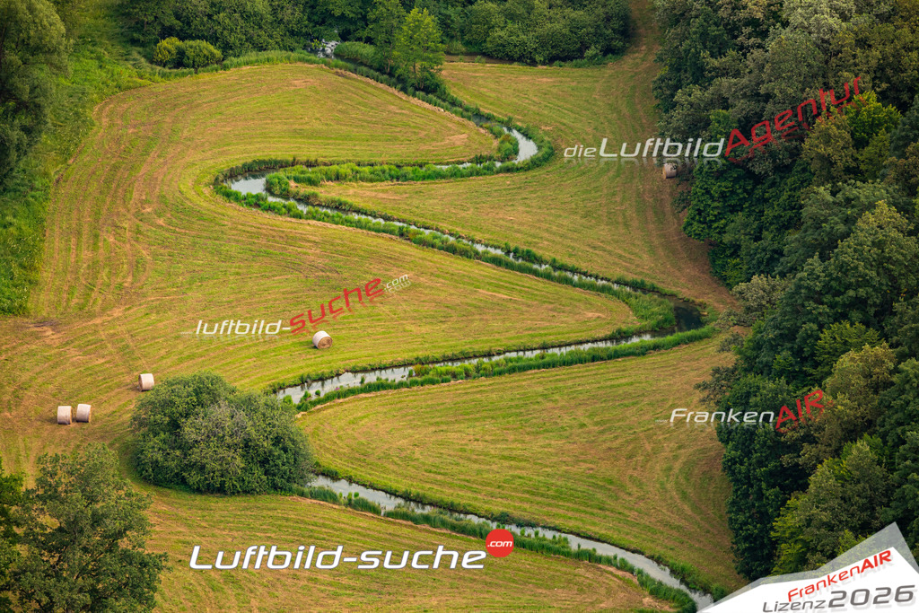 Das Luftbild zeigt : Kainachtal Wonsees - Die Luftaufnahme wurde 2024 vom UL-Flugzeug aus erstellt ( keine Drohne ) - Hochauflösende Luftaufnahme - Für grossformatige Ausdrucke geeignet. Die Geschenkidee !Mit Lizenz und Bildrechte bestellbar