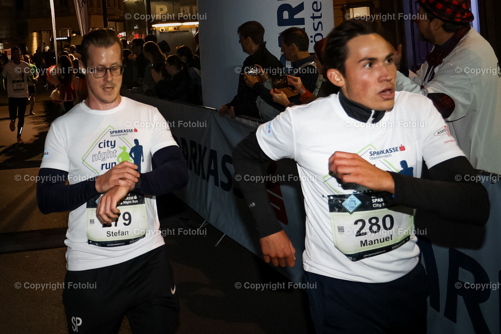 A-BINDER_20220922_0072 | LINZ,  AUSTRIA,22.Sept. 2022 - Night Run, Image shows Night Run.
Photo: Sportmediapics.com/ Manfred Binder
