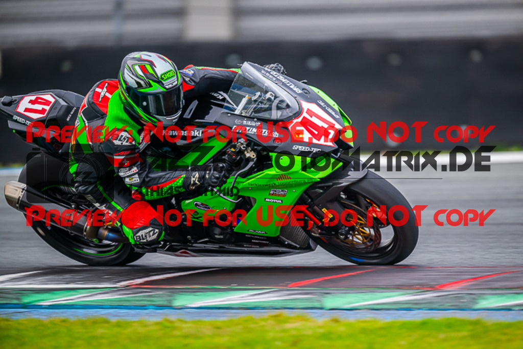 MaZZes_Fotomatrix_20230818_6007705_9780 | PRO SUPERSTOCK