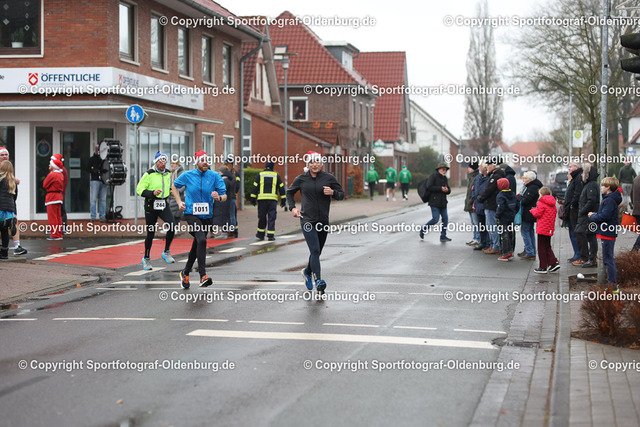 WMLA3062 | Bildershop "Sportfotograf-Oldenburg" mit Fotos von Sportevents in Oldenburg und Umzu. - Realisiert mit Pictrs.com