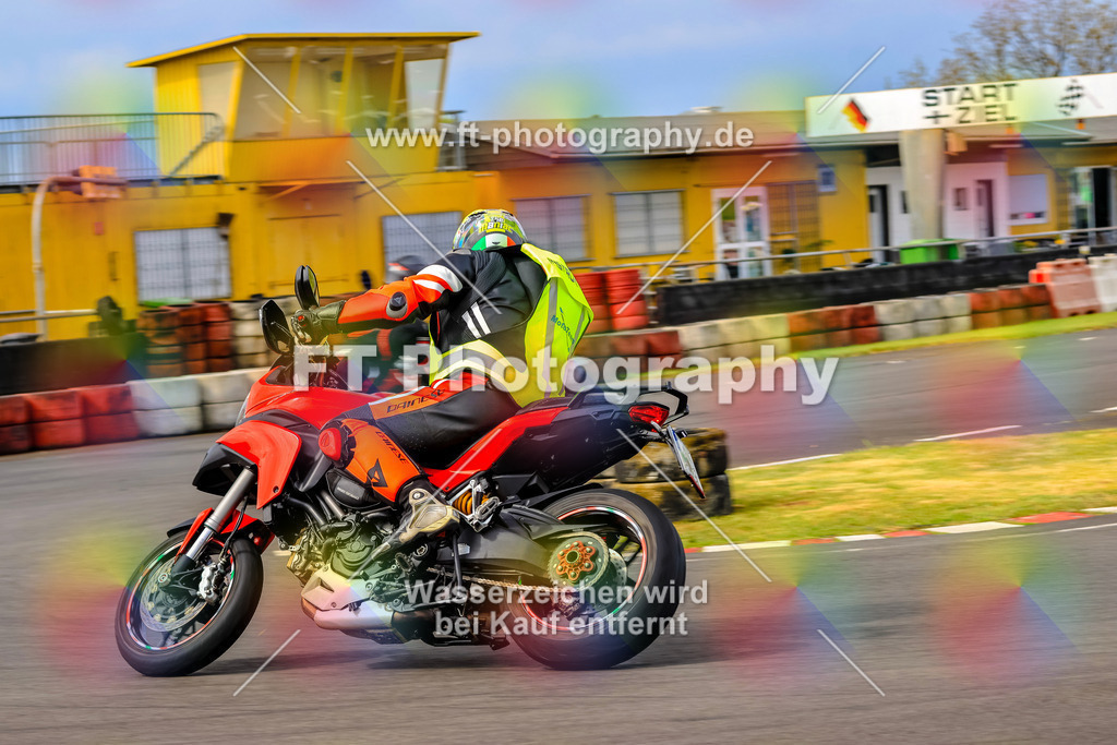 _OTO3434 | Hier findet Ihr Bilder von Touristenfahrten auf der Nürburgring Nordschleife oder von anderen Veranstaltungen die ich besucht habe. Viel Spass beim Durch Schauen 