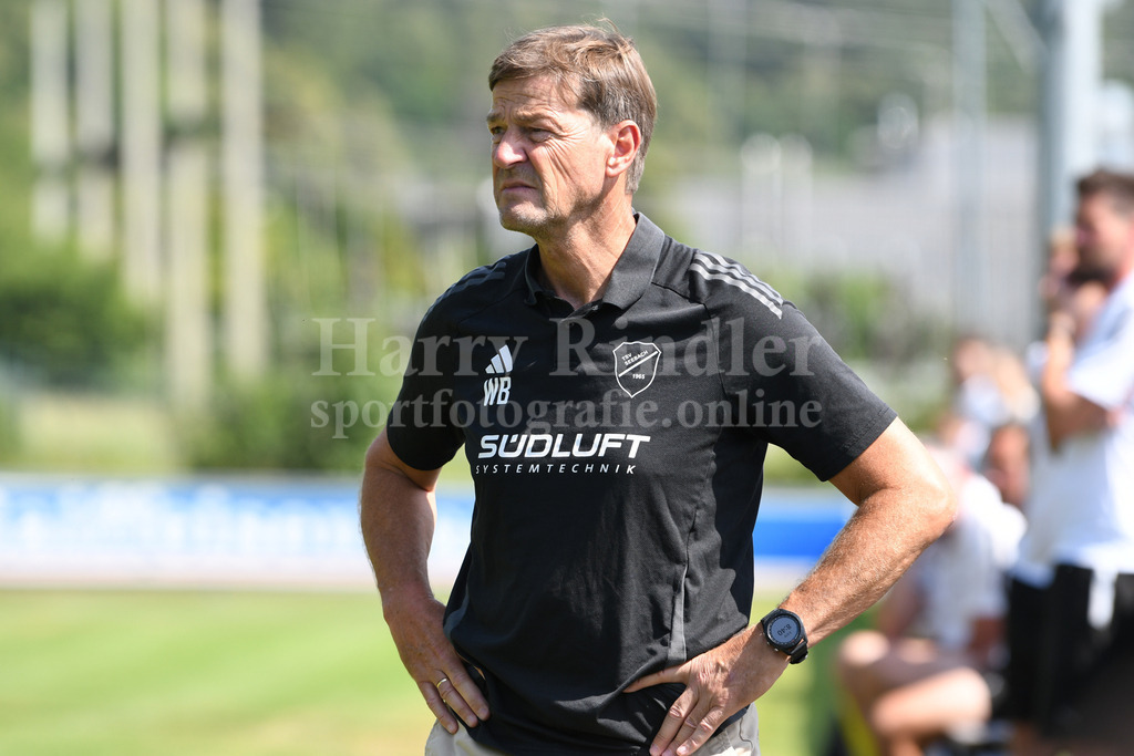 Testspiel TSV Seebach : DJK Vilzing vom 05.07.2025 | Wolfgang Beller (Trainer TSV Seebach) - Realisiert mit Pictrs.com