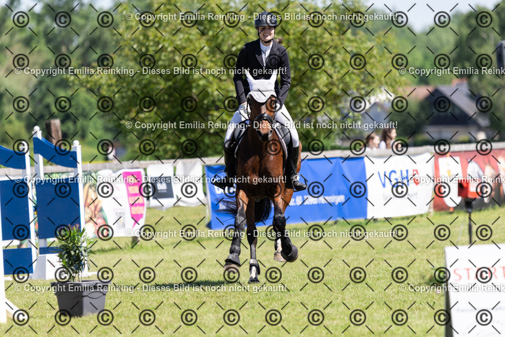 CL5A1056 | Emilia Reinking Fotografie - Realisiert mit Pictrs.com