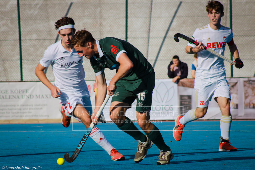 DM22 HALBFINALE RWK-HTCU 22.10.22-68 | lanaschraderfotografie - Realisiert mit Pictrs.com