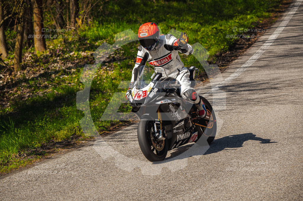 1236 - Bergrennen Landshaag2026 | BREITBILD Austria Webshop

Finde Fotos von: Breitbild, Breitbild Austria, Landshaag, Europeanbikers, KTM, BMW, Bergrennen, Bikeporn, Carporn, Bikes, Cars, Fotografie, Oberösterreich, Österreich, Berufsfotograf, Motorradteile Ganster, Julbach, Pannoniari - Realisiert mit Pictrs.com