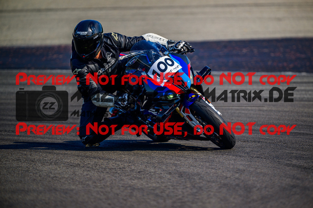 MaZZes_Fotomatrix_20250815_6007705_6387 | GELB