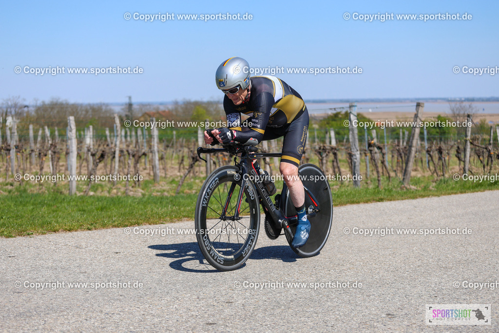 IMG_9450 | @sportshot_your_pictrs #yourpictures#roadtowm2029 #nrm #neusiedlerseeradmarathon #neusiedlersee #neusiedlerseetourismus #burgenland #mörbisch #nrm26 #burgenlandtourismus #voglundco #poweredbyburgenlandtourismus #radsport #rad #marathon #ucigranfondo #visitburgenland #ucigranfondoworldseries