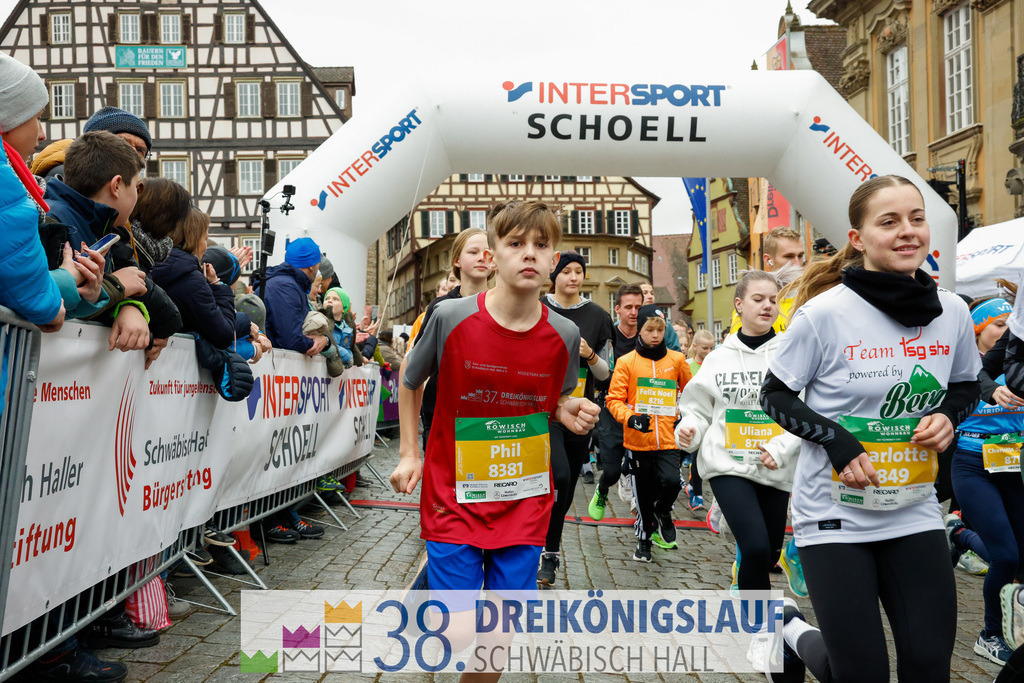 5km Roewisch Wohnbau Cup | 3 Koenigslauf 2024 5km Roewisch Wohnbau Cup - Realisiert mit Pictrs.com