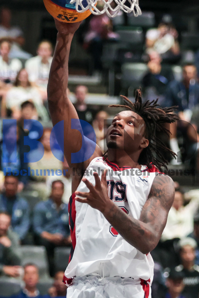 SES_TTG3X320250717-39 | bond - Realisiert mit Pictrs.com