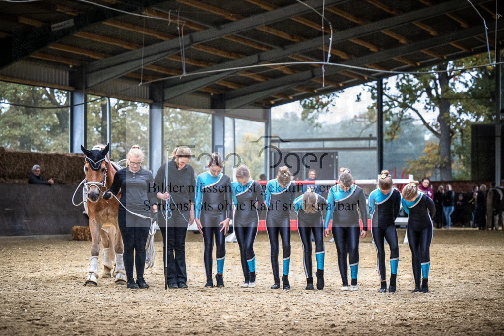 DOS_0382 | Entdecke hochwertige Reitturnierfotos von Foto Oger. Professionell, emotional und authentisch – jetzt Lieblingsmomente im Shop bestellen.Deutschlandweite Turnierfotografie. - Realisiert mit Pictrs.com