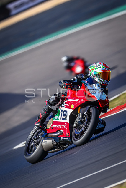 0190-260526NBR-011_190 | Deine Full-Service-Agentur für ✔️Videoproduktionen und ✔️Motorsportfotografie Jetzt Angebot anfragen!
