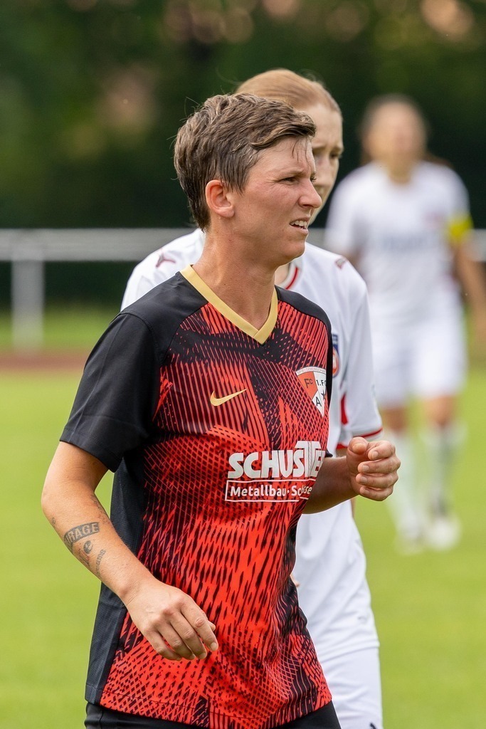 Fußball I FRAUEN I Saison 2025-2026 I Freundschaftsspiel I SGM Alfdorf-Mögglingen - 1FC Heidenheim 1846 I_250817_7189 | Fotopresso – Sportfotografie in Heidenheim & Umgebung. Professionelle Sportfotografie für unvergessliche Momente. Dynamische Action-Shots, emotionale Szenen & hochwertige Bilder. - Realisiert mit Pictrs.com