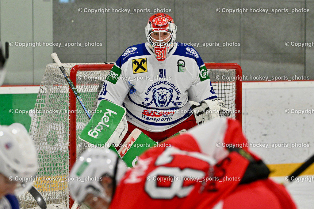 ESV Ferlach vs. UECR Eisbären Huben | #31 Sicher Michael UECR EISBÄREN HUBEN, ESV Ferlach vs. UECR Eisbären Huben, ESV Ferlach vs. UECR Eisbären Huben am 31.10.2025 in Ferlach (HTC Eishalle Ferlach), Austria, (Photo by Bernd Stefan)