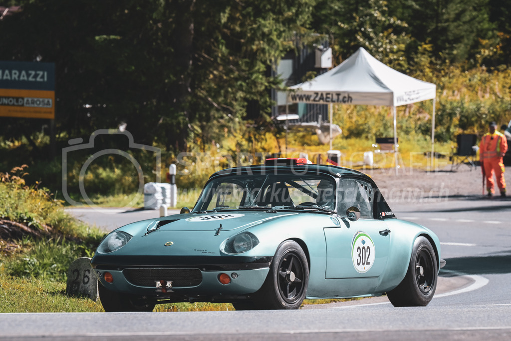 21. Arosa ClassicCar 2025 - 6. =September= 2025 | Edy Schorno aus Küssnacht am Rigi (SUI) in einem Lotus Elan S4R aus dem Jahre 1969 mit Startnummer 302 am Arosa ClassicCar 2025 in der Kategorie Sport Trophy..@arosaclassiccar, @arosa.official, #arosaclassiccar, #arosa, #76curves, #classiccarBild: Sportfotografie Markus Aeschimann | www.markus-aeschimann.ch - Realisiert mit Pictrs.com