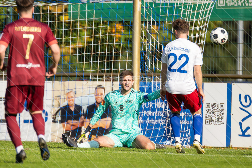 20250928_Picselweb-Fotografie_1R3_1731 | Spielszenen aus dem Spiel VfL Güldenstern Stade - Rotenburger SV. Ergebnis 0:3 - Realisiert mit Pictrs.com