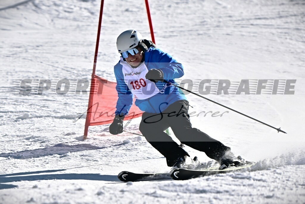 DSC_9543 | Kaufen Sie Sportbilder im Onlineshop von Andy Scherrer Sportfotografie. Faszinierende Bilder von Sportevents aus der ganzen Schweiz. Fussball, Frauenfussball, Unihockey, Handball, Schwingen und weiteren Sportarten. - Realisiert mit Pictrs.com