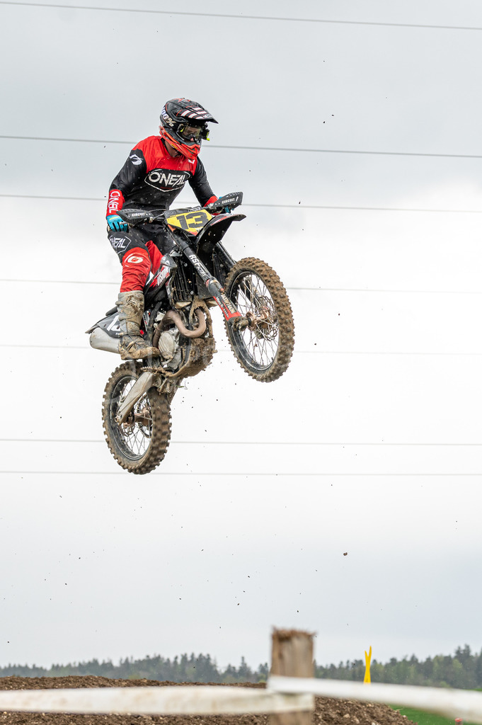 Motocross Schlatt bei Winterthur - 30. April 2022 | Motocross Schlatt bei Winterthur
MC Wila, Schlatt bei Winterthur
Bild: Sportfotografie Markus Aeschimann | www.markus-aeschimann.ch - Realisiert mit Pictrs.com