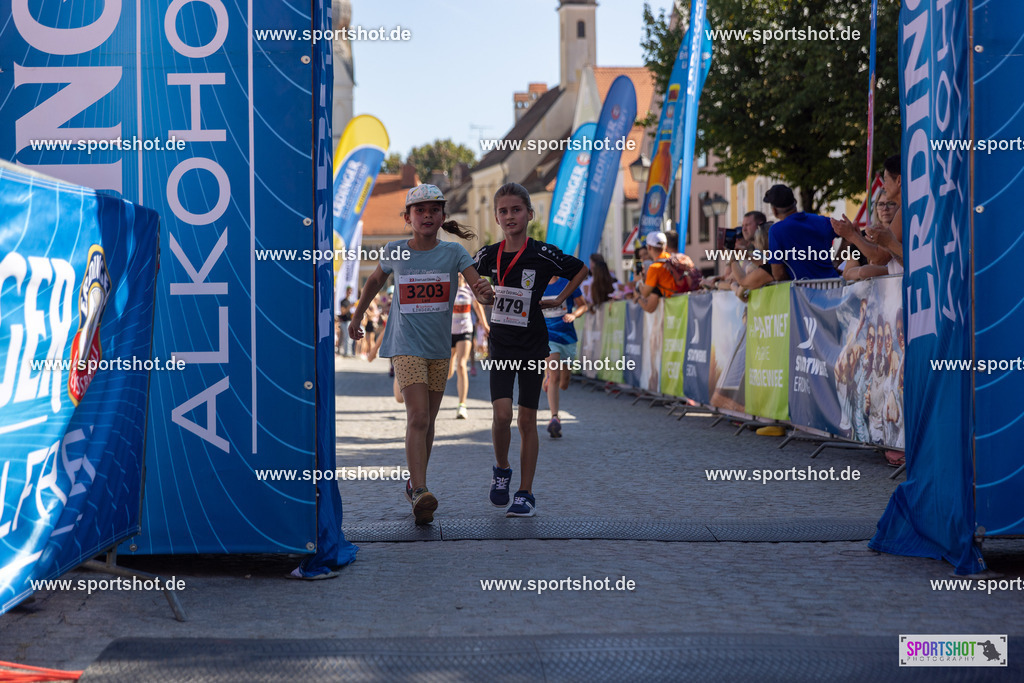VJ__3286 | Stadtlauf Erding 2025 #stadtlauferding #erdingstadtlauf #stadtlauf_erding #laufmotivation #trisporterding #yourpictrs #sportshot_your_pictrs