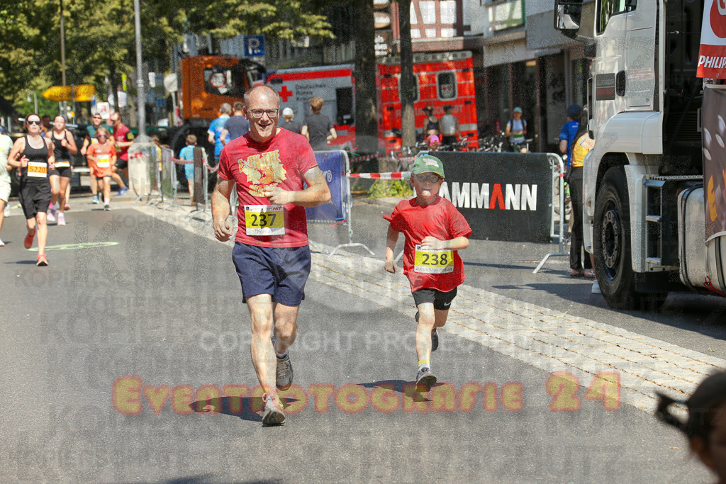 250621_1048_EX1_2648 | Sportfotografie im Rhein-Sieg Kreis, Köln, Bonn, NRW, Rheinland Pfalz, Hessen, etc. Unser Tätigkeitsfeld umfasst den Laufsport vom Volkslauf über den Marathon, Duathlon, Triathon bis zum Ultralauf wie Kölnpfad Ultra oder Schindertrail.