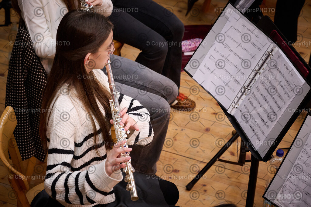 082_202601_MVS-Neujahrskonzert_NZ9_6420 | proPHOTO - Realisiert mit Pictrs.com