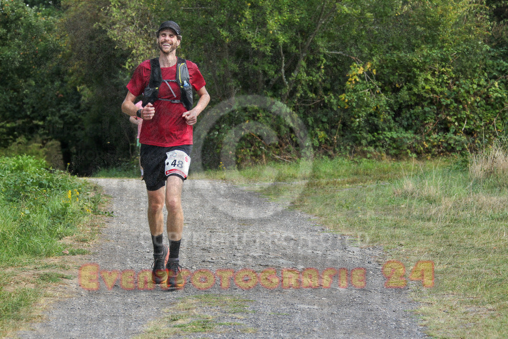 250830_1602_EV4_4573 | Sportfotografie im Rhein-Sieg Kreis, Köln, Bonn, NRW, Rheinland Pfalz, Hessen, etc. Unser Tätigkeitsfeld umfasst den Laufsport vom Volkslauf über den Marathon, Duathlon, Triathon bis zum Ultralauf wie Kölnpfad Ultra oder Schindertrail.