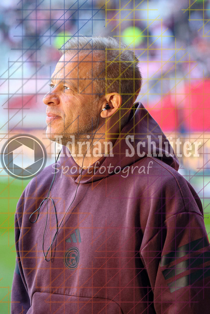 22.03.2026, GER, Fussball, Herren, 2. BL, Saison 2025/2026, Fortuna Düsseldorf - Hertha BSC Berlin | Trainer Markus Anfang schaut 