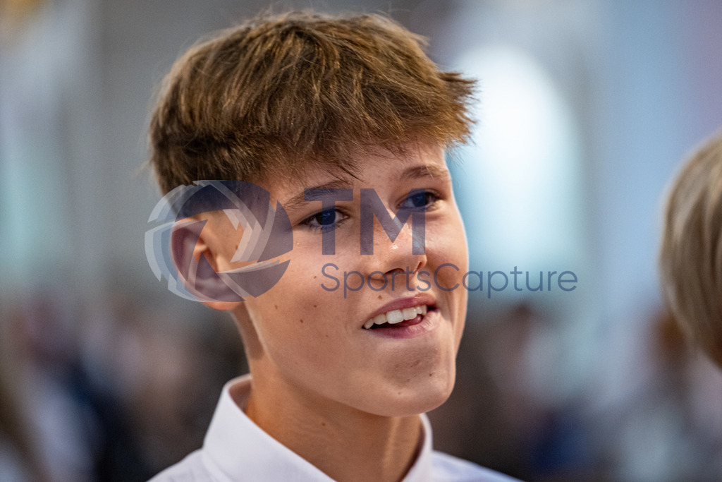 RR5M7483 | Firmung Dom Klagenfurt 8.6.24