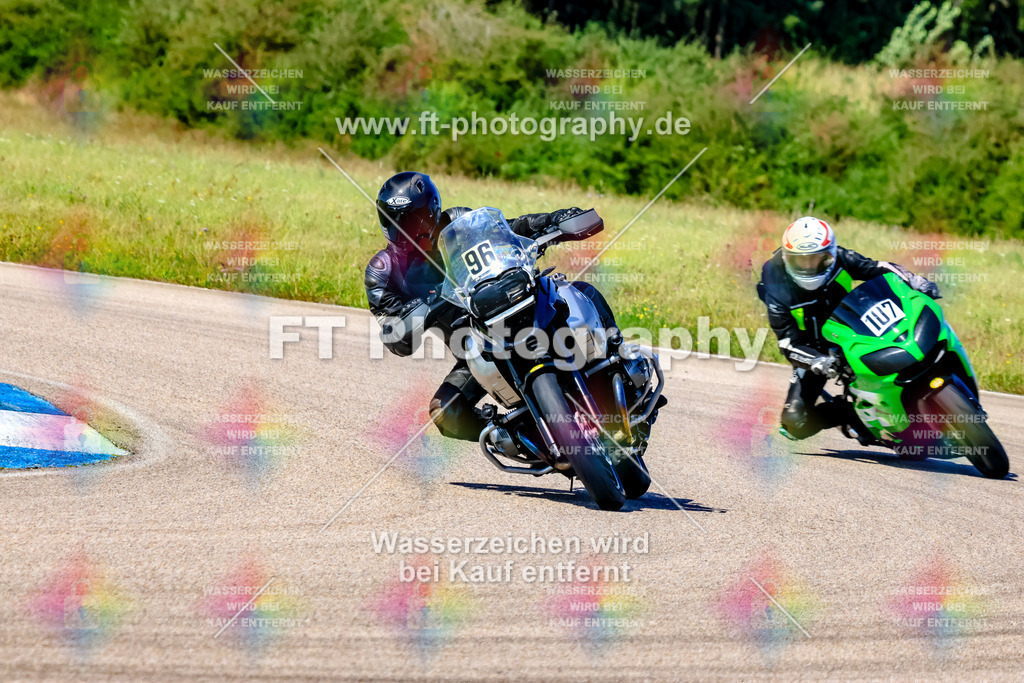 096-3451 | Hier findet Ihr Bilder von Touristenfahrten auf der Nürburgring Nordschleife oder von anderen Veranstaltungen die ich besucht habe. Viel Spass beim Durch Schauen 