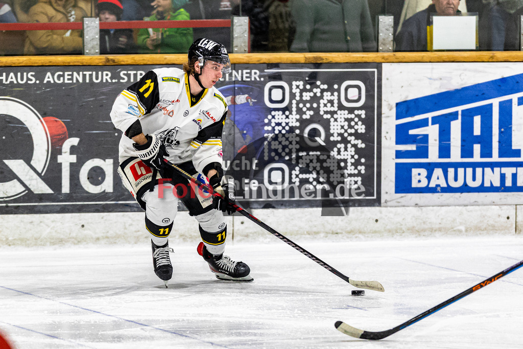Bayernliga Eishockey Meisterrunde, TSV Peißenberg "Miners" gegen EA Schongau "Mammuts" am 3.3.23 in Peißenberg | Bayernliga Eishockey Meisterrunde, TSV Peißenberg "Miners" gegen EA Schongau "Mammuts" am 3.3.23 in Peißenberg