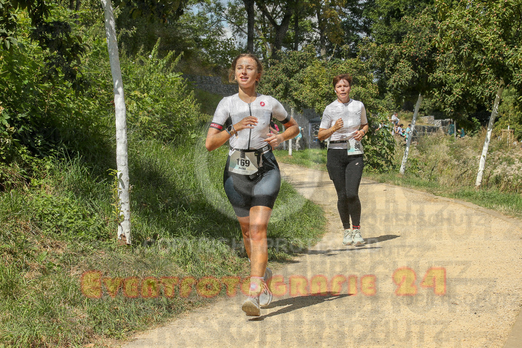 250824_1245_EX1_0400 | Sportfotografie im Rhein-Sieg Kreis, Köln, Bonn, NRW, Rheinland Pfalz, Hessen, etc. Unser Tätigkeitsfeld umfasst den Laufsport vom Volkslauf über den Marathon, Duathlon, Triathon bis zum Ultralauf wie Kölnpfad Ultra oder Schindertrail.