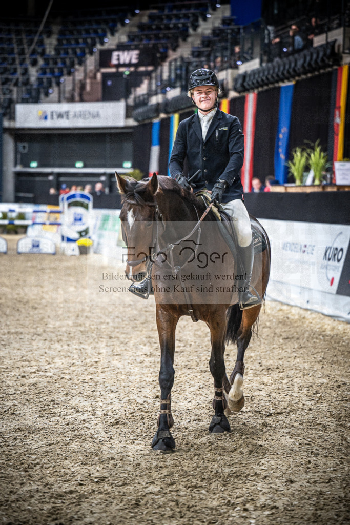 DOS_1635 | Entdecke hochwertige Reitturnierfotos von Foto Oger. Professionell, emotional und authentisch – jetzt Lieblingsmomente im Shop bestellen.Deutschlandweite Turnierfotografie. - Realisiert mit Pictrs.com