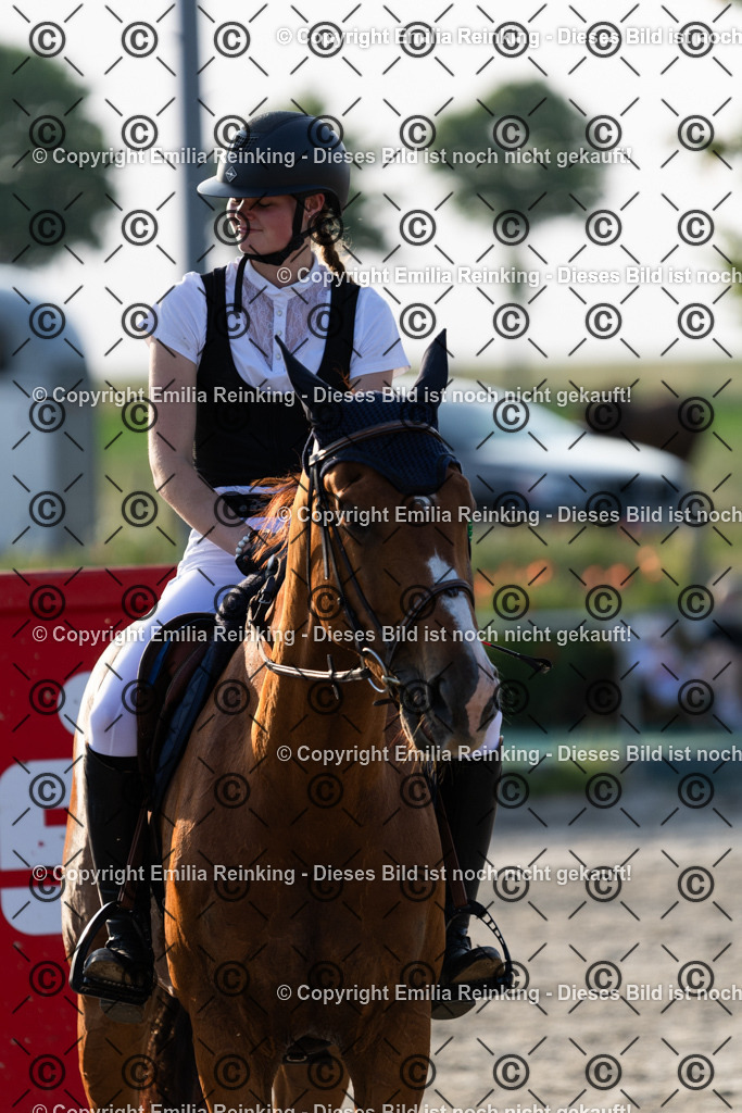 CL5A1579 | Emilia Reinking Fotografie - Realisiert mit Pictrs.com