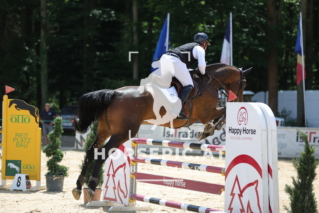 0P6A3539 | Willkommen bei Brunnmayr - Design & Fotografie – Ihrem Spezialisten für Reitturniere und Pferdeveranstaltungen in Oberösterreich, Salzburg und Bayern! Seit über 17 Jahren sind wir leidenschaftlich dabei.