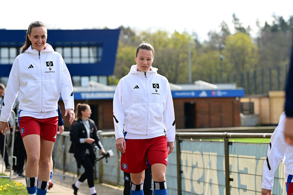 Fußball I Frauen I Saison 2024-2025 I 2. Bundesliga I 21. Spieltag I Hamburger SV - Eintracht Frankfurt II | Der Sportfotograf. - Realisiert mit Pictrs.com