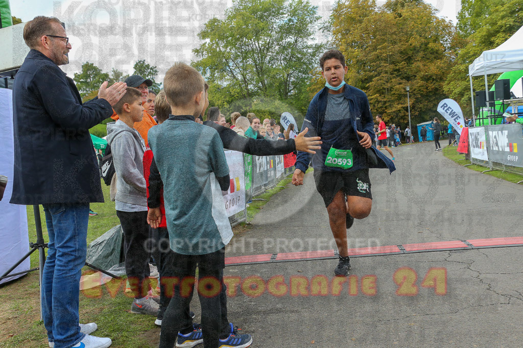 220925_1318_EX1_0429 | Sportfotografie im Rhein-Sieg Kreis, Köln, Bonn, NRW, Rheinland Pfalz, Hessen, etc. Unser Tätigkeitsfeld umfasst den Laufsport vom Volkslauf über den Marathon, Duathlon, Triathon bis zum Ultralauf wie Kölnpfad Ultra oder Schindertrail.
