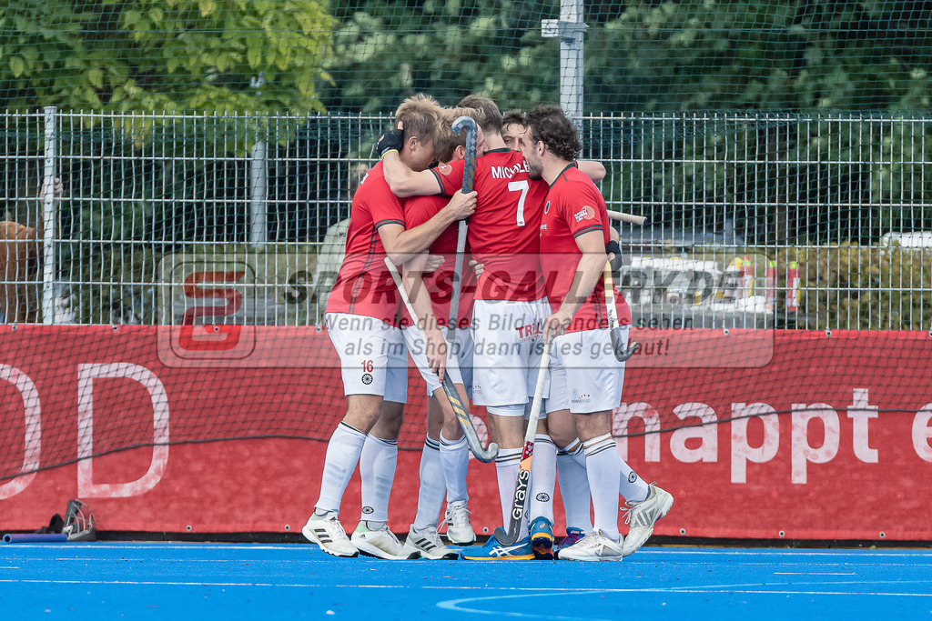HK_20230923_104473 | 1. Bundesliga Herren Crefelder HTC - TSV Mannheim am 23.9.2023 CHTC, Krefeld , Linus Michler ( Crefelder HTC #7 ) , Masi Pfandt ( Crefelder HTC #77 )