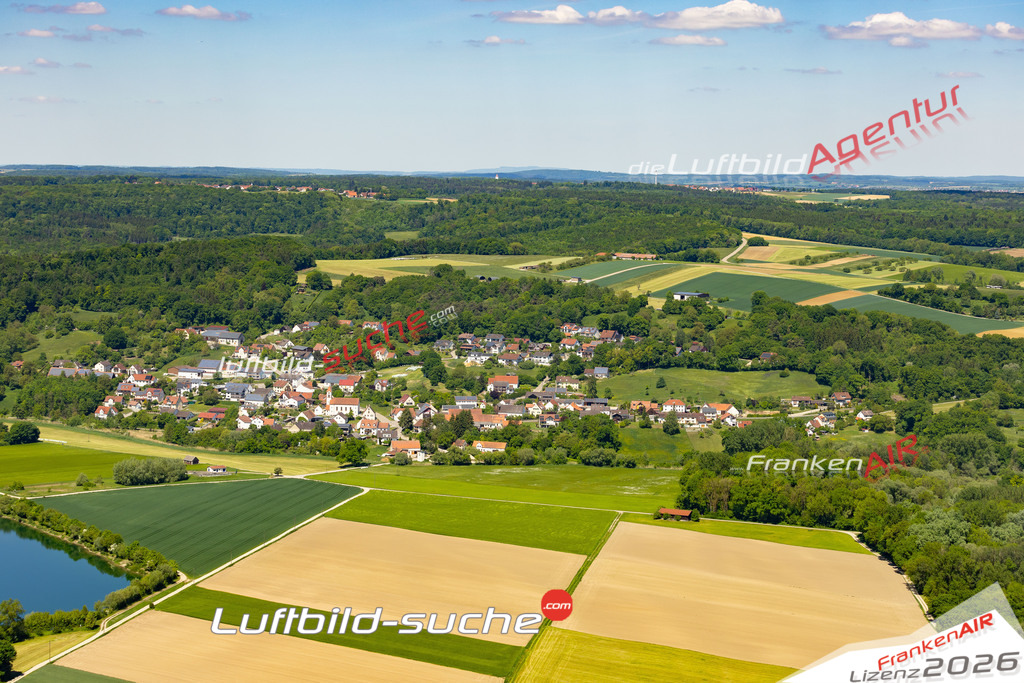 Luftaufnahme von Altisheim Kaisheim Bild- Das Luftbild wurde 2025 vom UL-Flugzeug heraus erstellt ( keine Drohne ) - Hochauflösende Luftaufnahme -Nicht vergleichbar mit Google Maps oder Satelittenbilder- Die Geschenkidee !Mit Lizenz und Bildrechte bestellbar