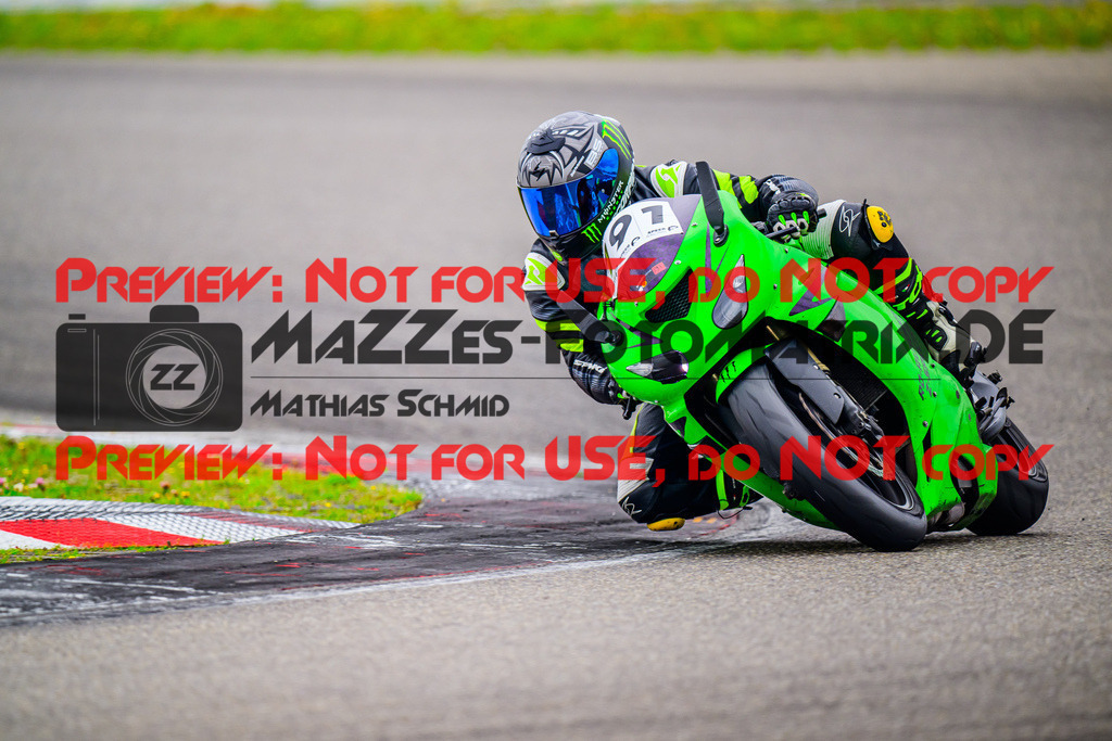 MaZZes_FotoMatrix_240804_6007705_3866 | Fotograf Mathias Schmid
Sportfotograf,
Eventfotograf,
Hochzeitsfotograf,
Portraitfotograf